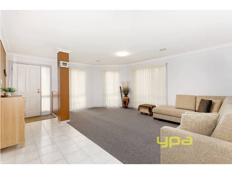 3 Berkeley Close, Dallas VIC 3047