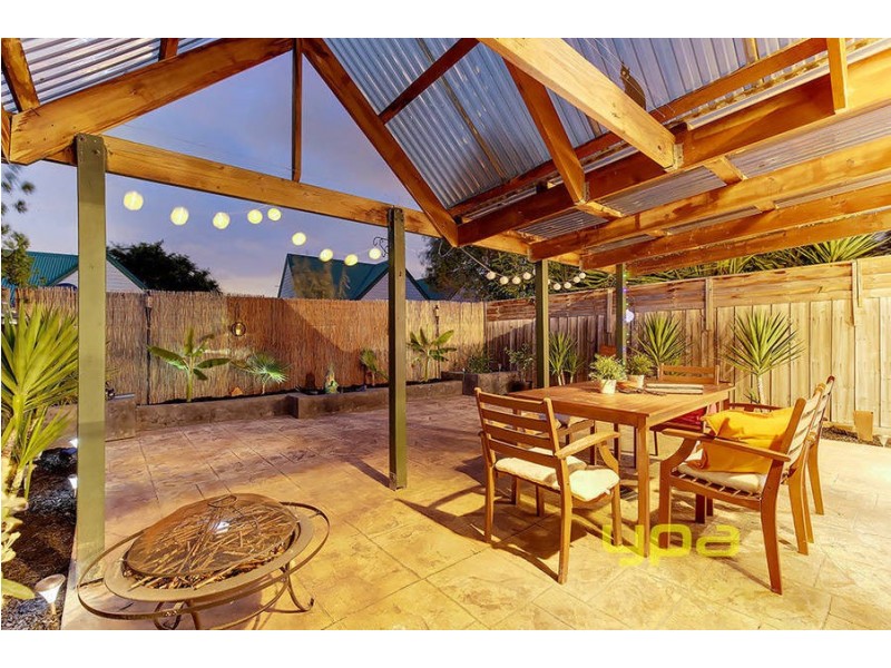 28 Tristan Court, Hadfield VIC 3046