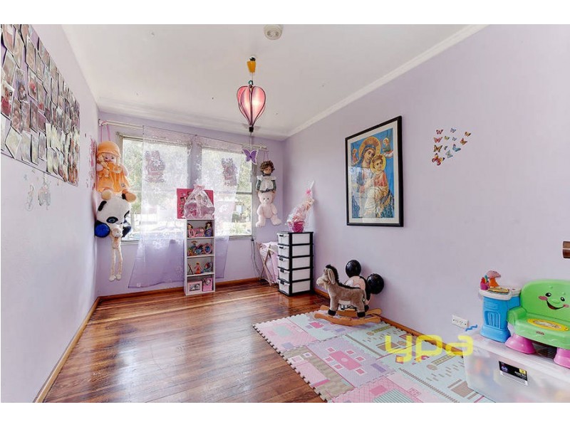 32 Pyalong Crescent, Dallas VIC 3047