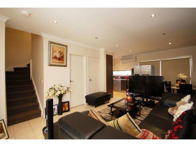 4/17  COLIN COURT, Broadmeadows VIC 3047