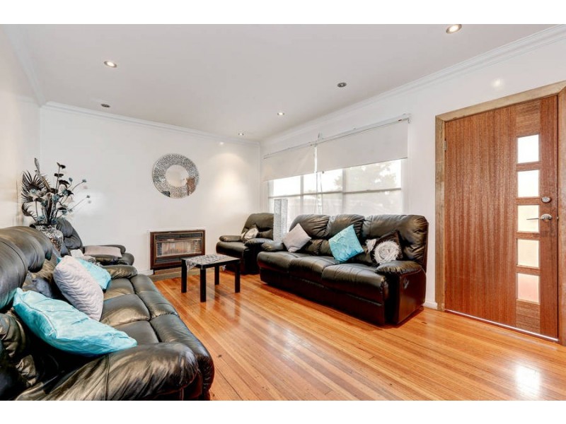 18 KEITH CRESCENT, Broadmeadows VIC 3047