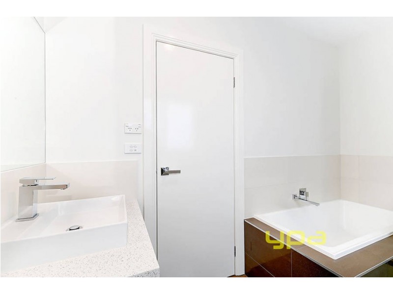 2/60 Electric Street, Broadmeadows VIC 3047