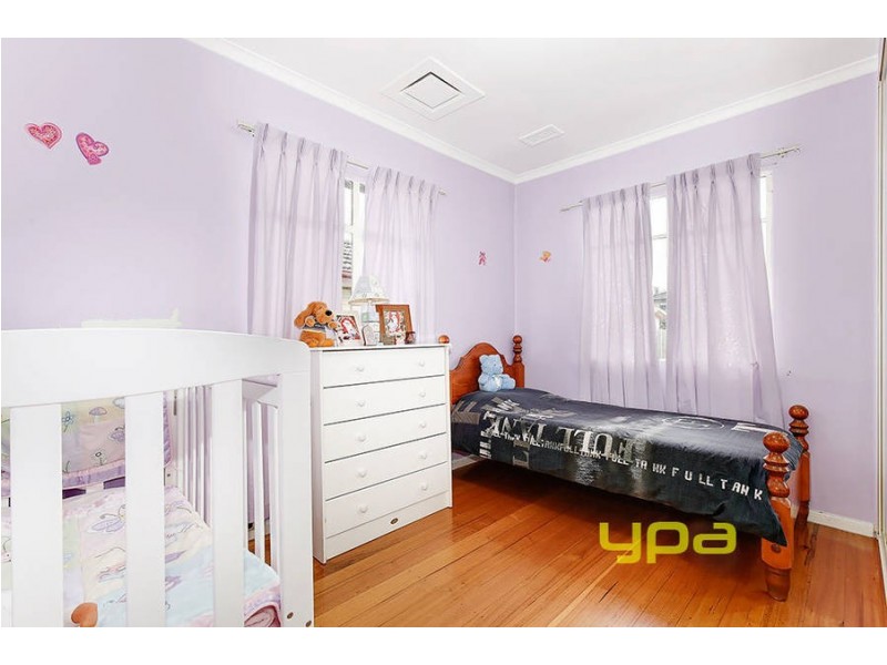 1/123 View Street, Glenroy VIC 3046