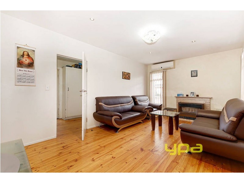 1/123 View Street, Glenroy VIC 3046