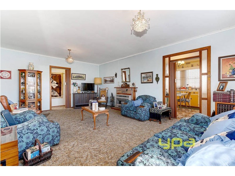24 Gosford Crescent, Broadmeadows VIC 3047