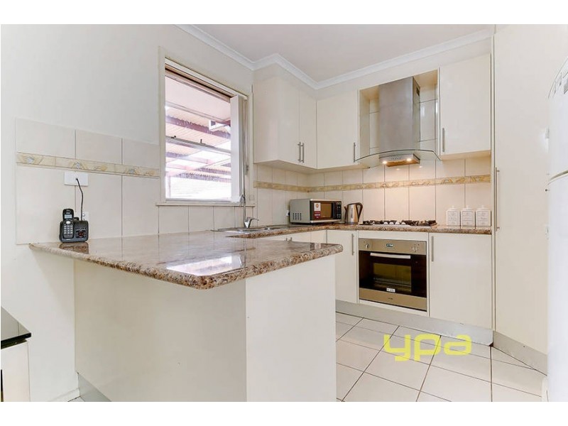 19 Stockdale Avenue, Dallas VIC 3047