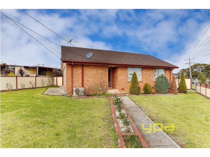 19 Stockdale Avenue, Dallas VIC 3047