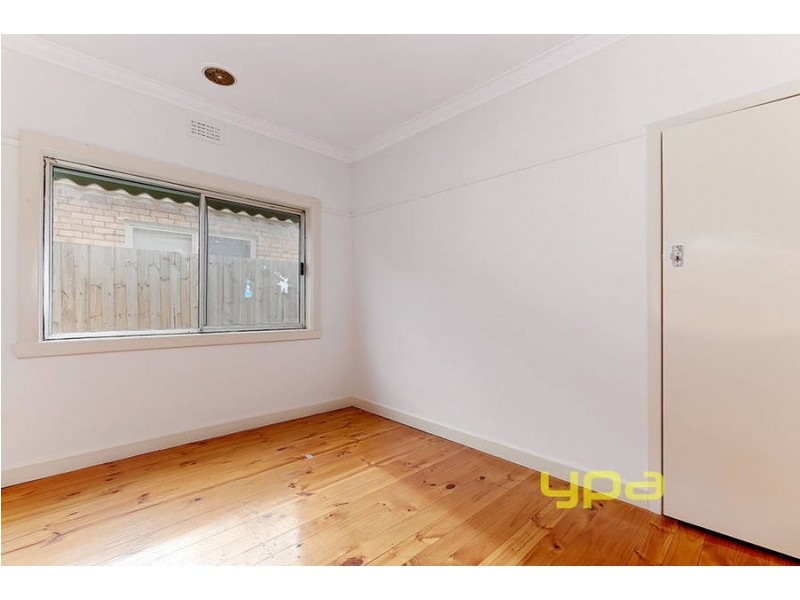 22 Watt Avenue, Oak Park VIC 3046