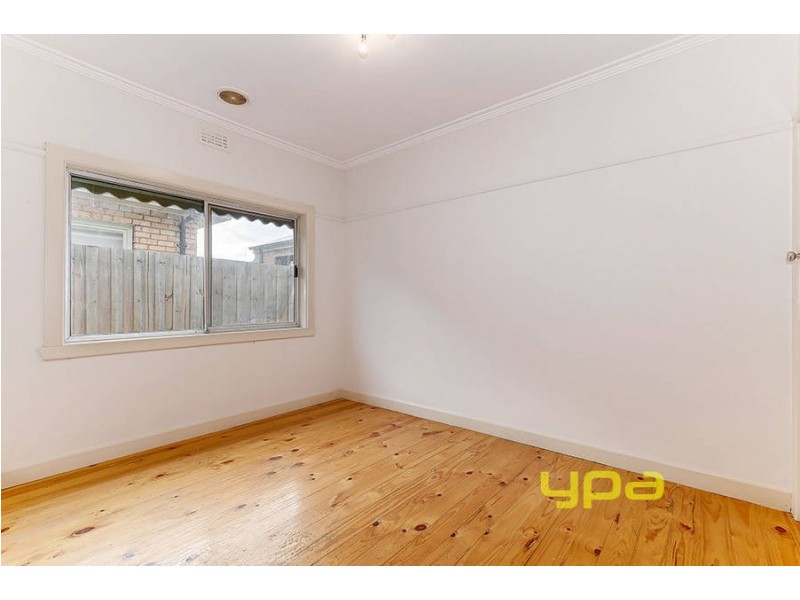 22 Watt Avenue, Oak Park VIC 3046