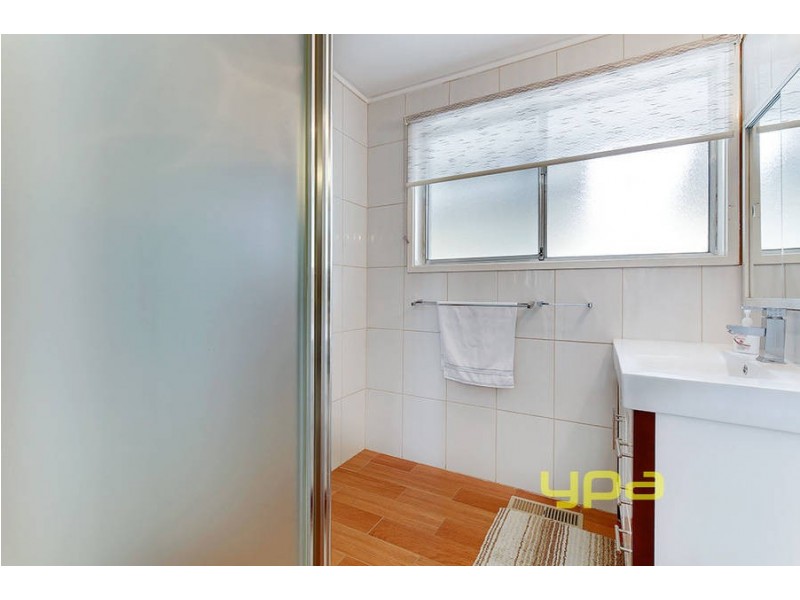 4 Yinnar Street, Dallas VIC 3047