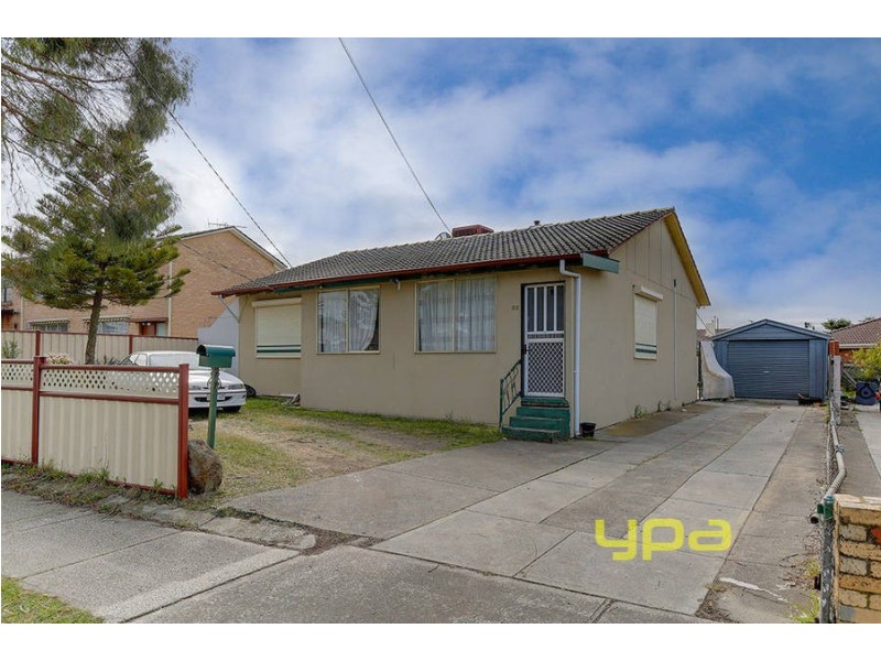 62 DALLAS DRIVE, Dallas VIC 3047