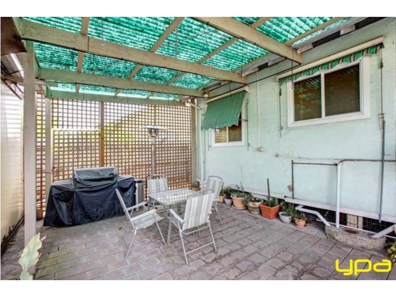 6&8  DUNN STREET, Broadmeadows VIC 3047