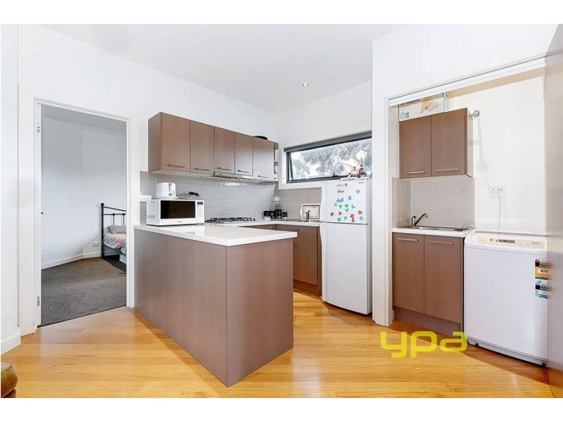 3/64 Wheatsheaf Road, Glenroy VIC 3046