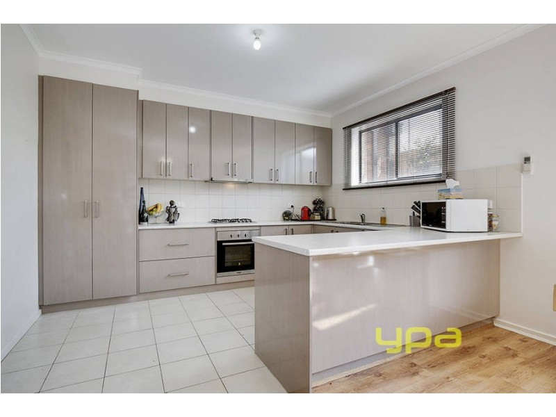 2/104 Middle Street, Hadfield VIC 3046