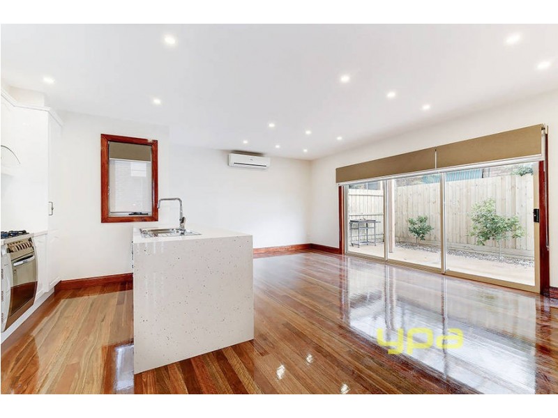 1/15 Gish Court, Hadfield VIC 3046