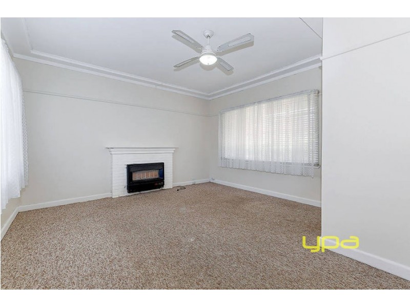 29 New Road, Oak Park VIC 3046