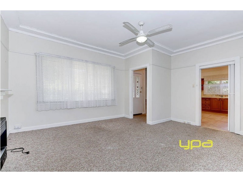 29 New Road, Oak Park VIC 3046