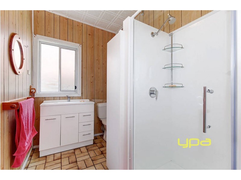 29 New Road, Oak Park VIC 3046