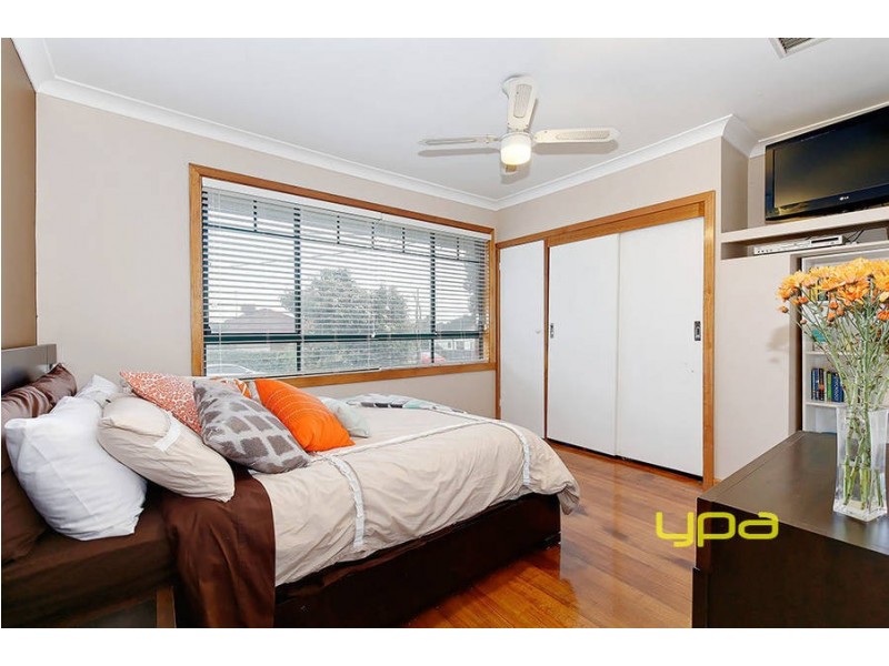 27 Waranga Crescent, Broadmeadows VIC 3047