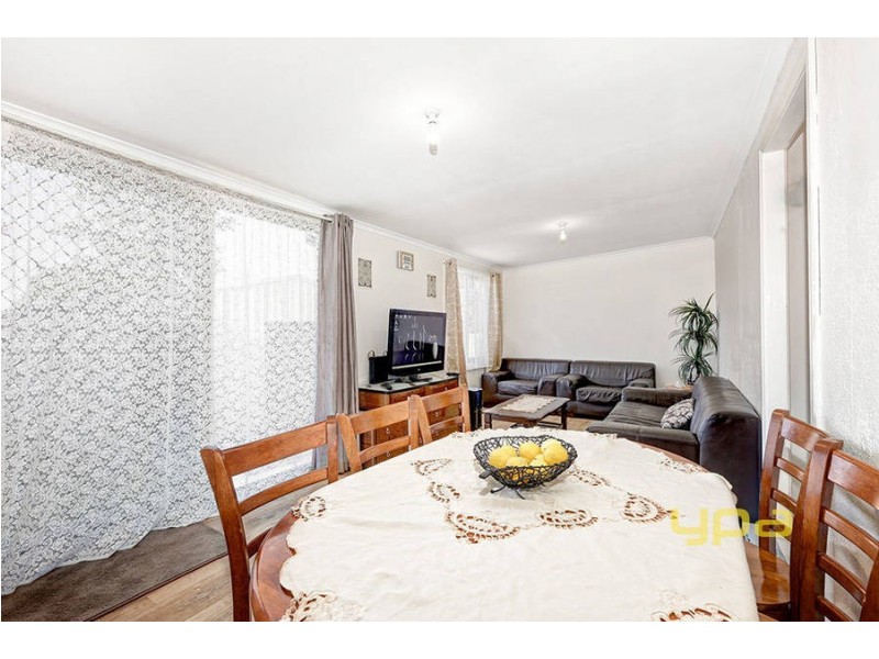 32 Warragul Street, Dallas VIC 3047