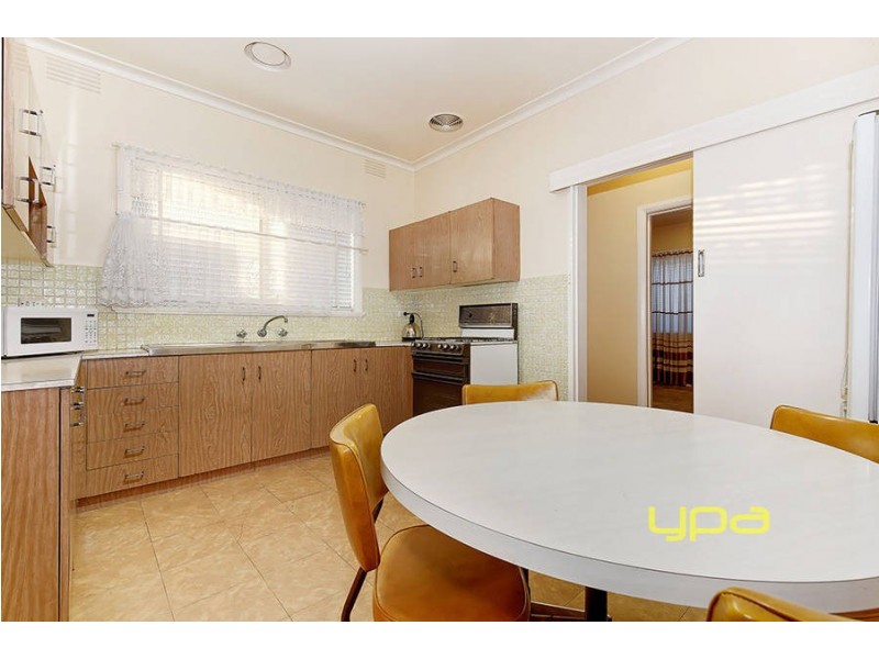 27 Connell Street, Glenroy VIC 3046