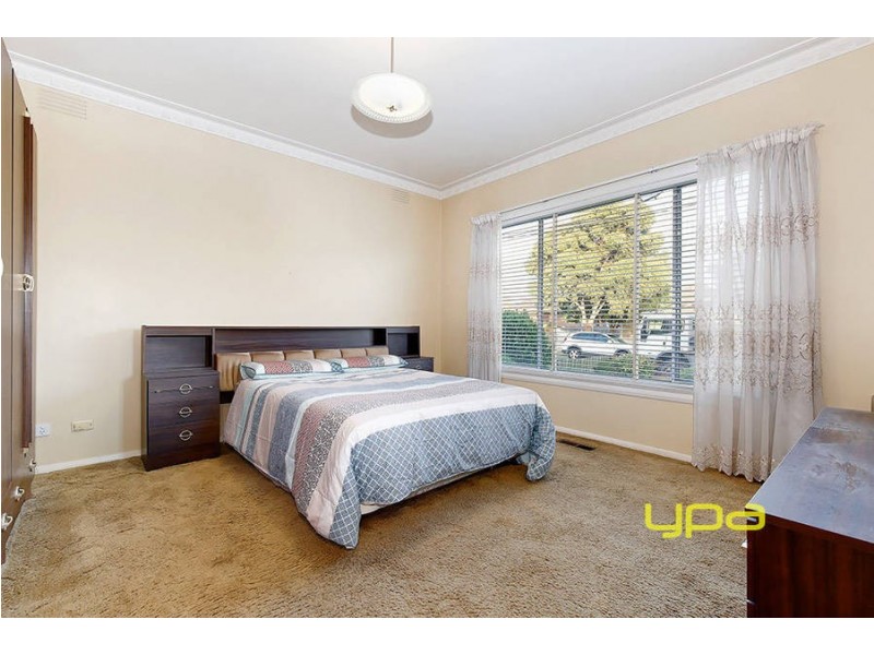27 Connell Street, Glenroy VIC 3046