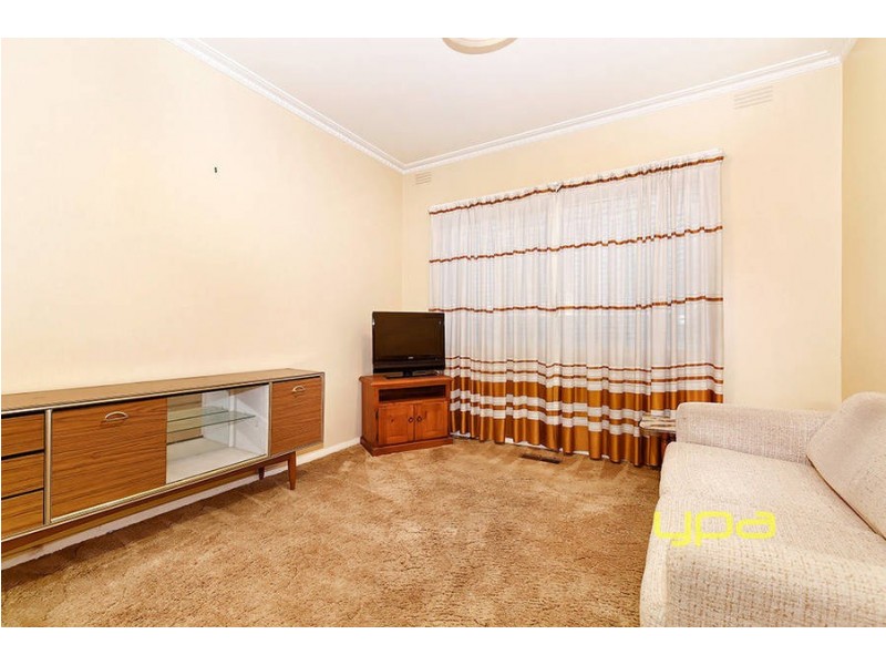 27 Connell Street, Glenroy VIC 3046
