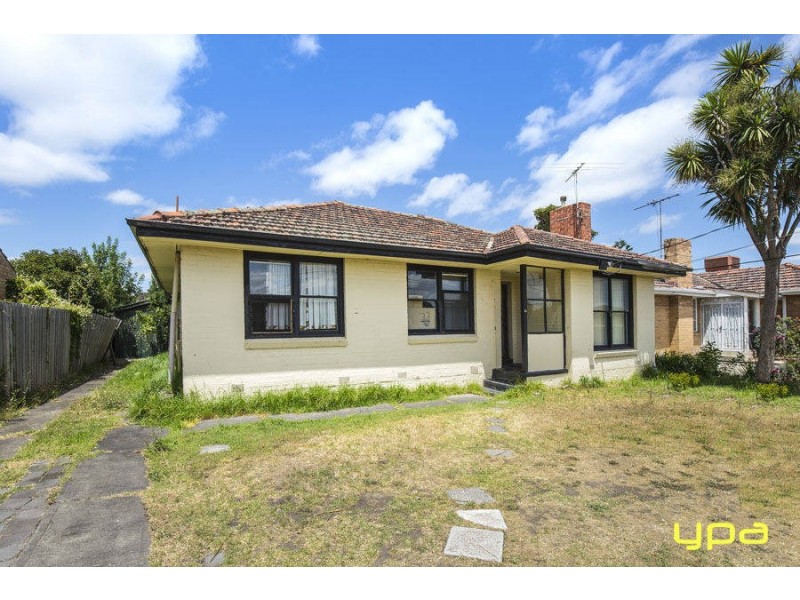 51 Hales Crescent, Jacana VIC 3047