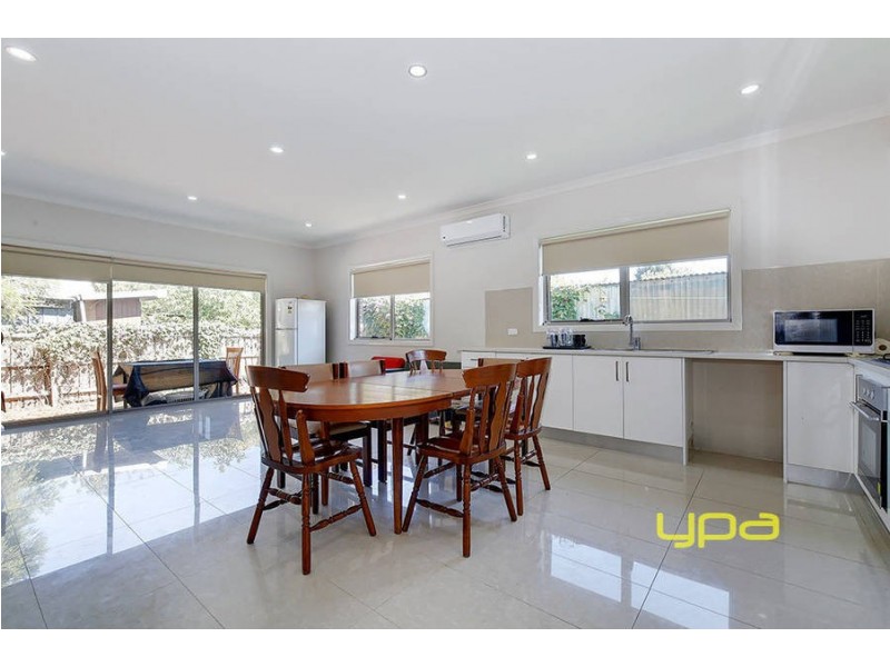 2/23 Holberry Street, Broadmeadows VIC 3047