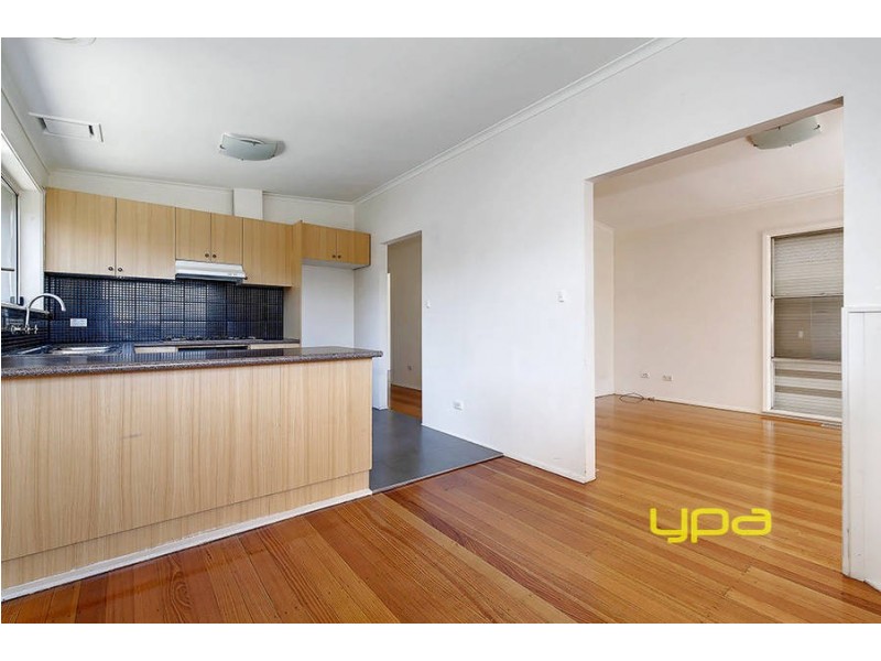 12 Hampden Street, Dallas VIC 3047