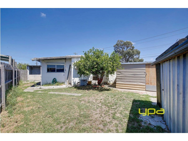 12 Hampden Street, Dallas VIC 3047
