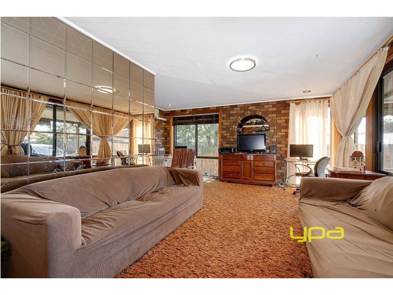 4 Nhill Court, Dallas VIC 3047