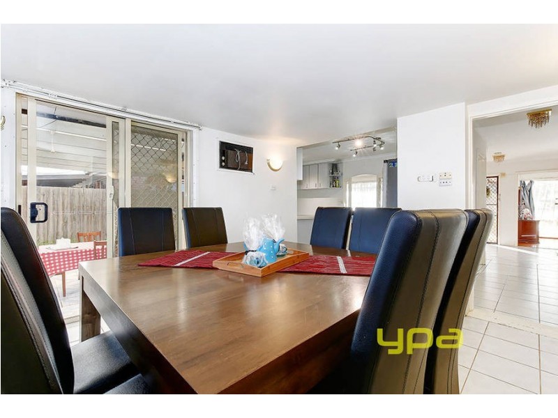 5 Mortlake Avenue, Dallas VIC 3047