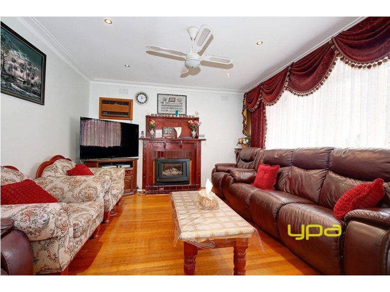 13 Gish Court, Hadfield VIC 3046