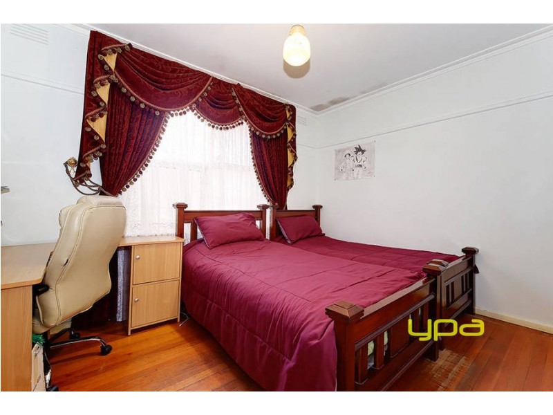 13 Gish Court, Hadfield VIC 3046