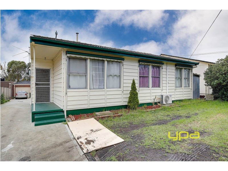 32 Pyalong Crescent, Dallas VIC 3047