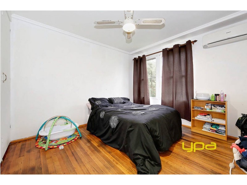 32 Pyalong Crescent, Dallas VIC 3047