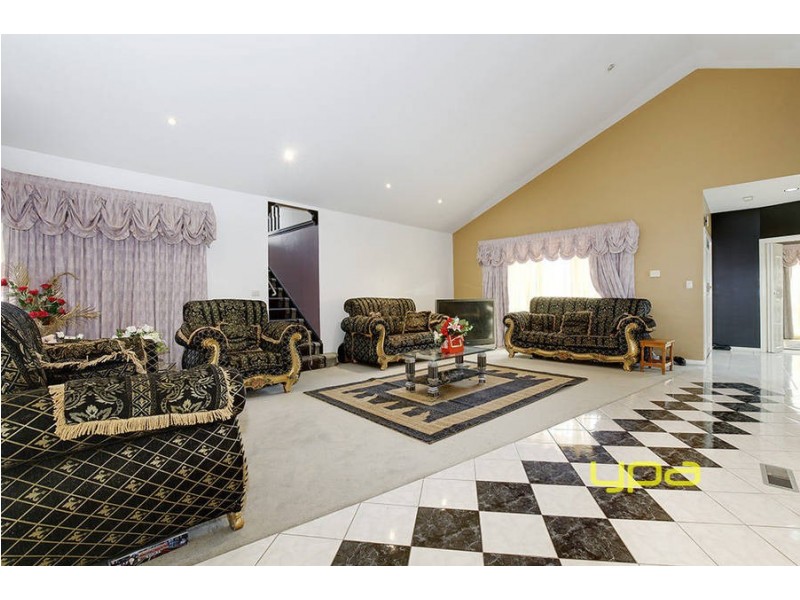 7 Dutton Court, Meadow Heights VIC 3048