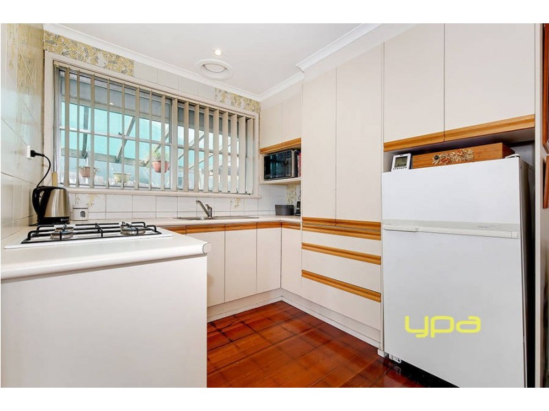 65 Lorraine Crescent, Jacana VIC 3047