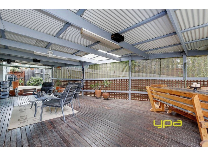 65 Lorraine Crescent, Jacana VIC 3047