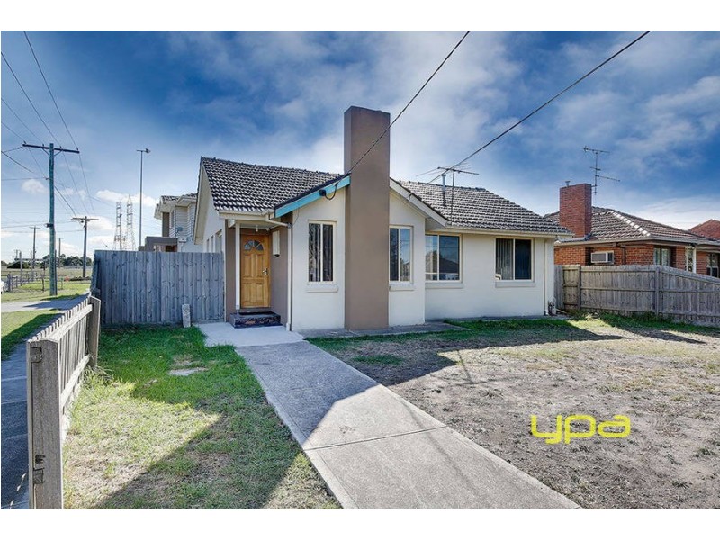 18 Bindi Street, Glenroy VIC 3046