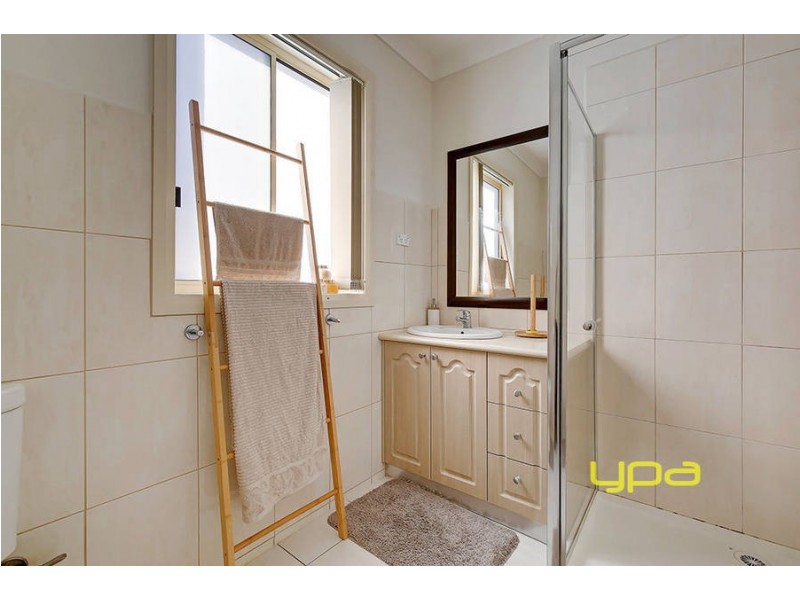 18 Bindi Street, Glenroy VIC 3046