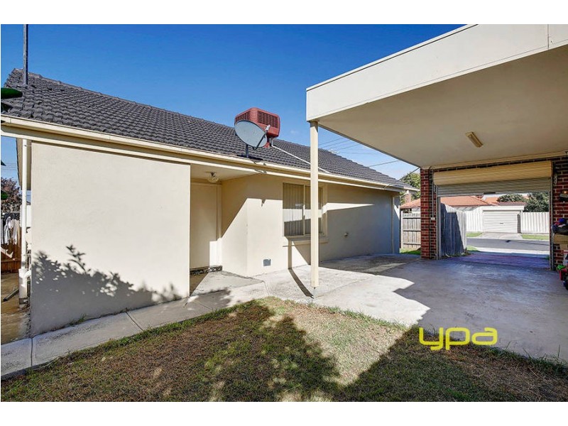 18 Bindi Street, Glenroy VIC 3046