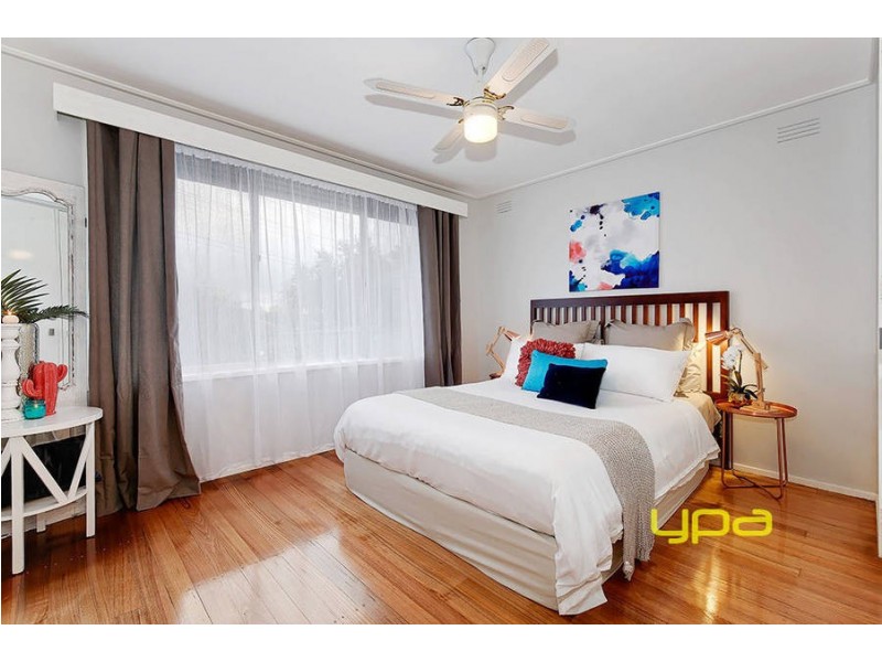 36 Tooradin Avenue, Dallas VIC 3047