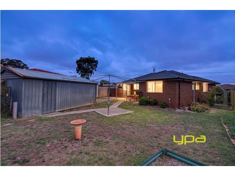 36 Tooradin Avenue, Dallas VIC 3047