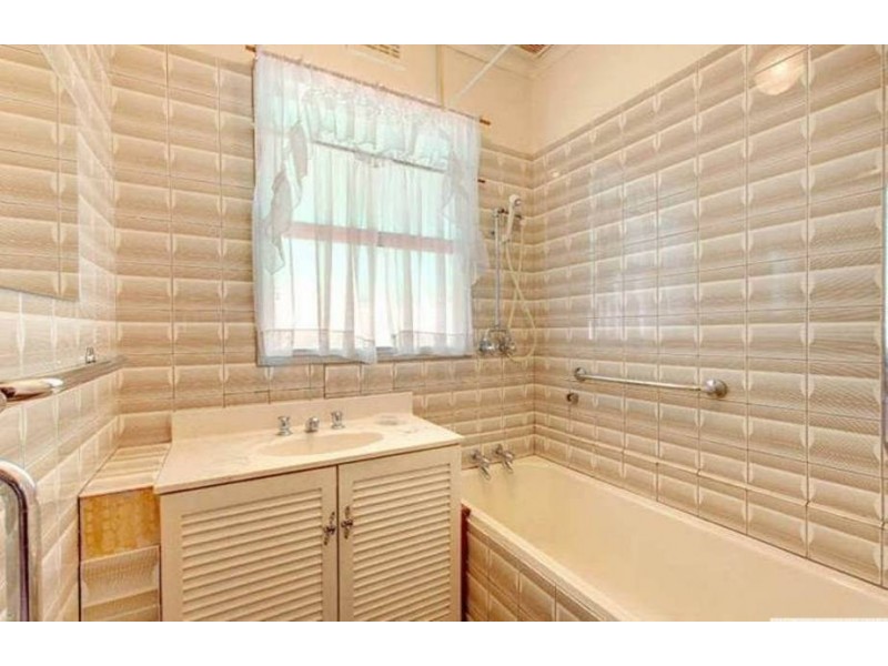 33 Blair Street, Broadmeadows VIC 3047