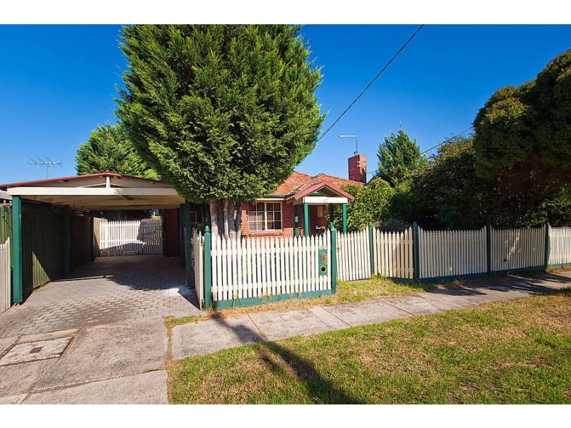 17 Sunset Boulevard, Jacana VIC 3047