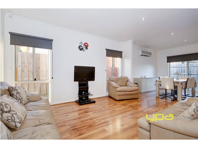 144 Cardinal Road, Glenroy VIC 3046