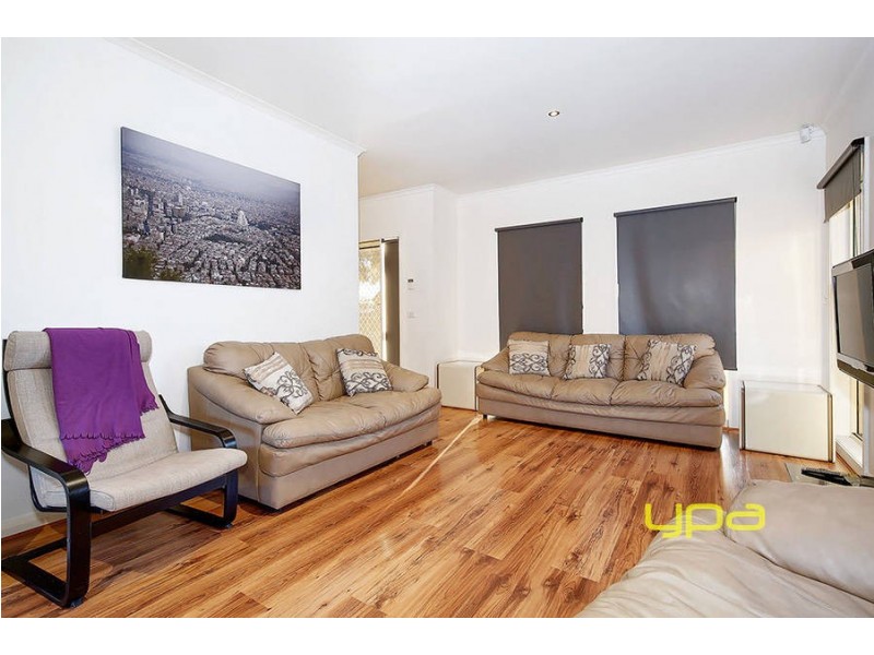 144 Cardinal Road, Glenroy VIC 3046