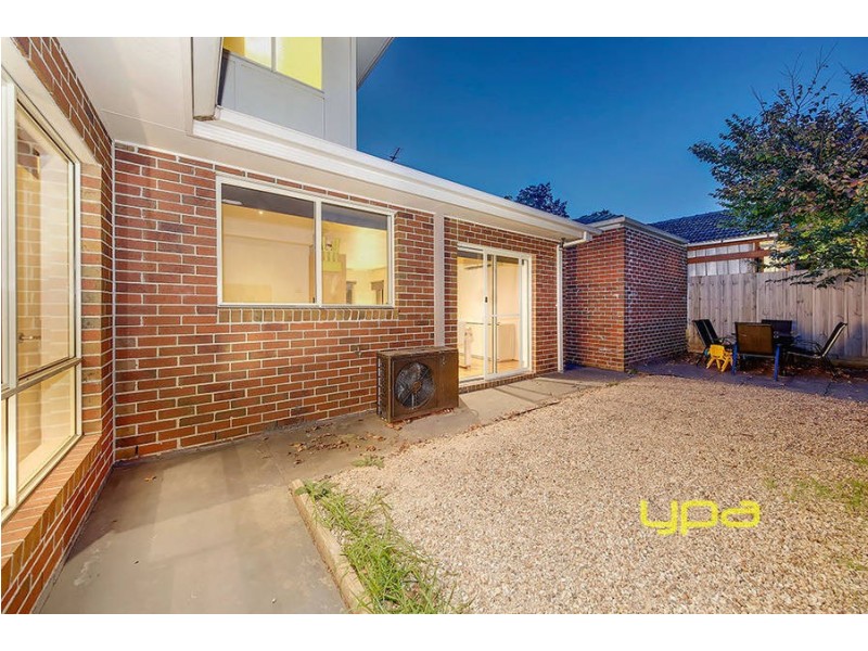 144 Cardinal Road, Glenroy VIC 3046